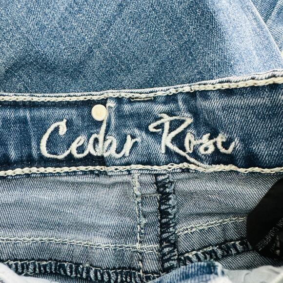 Cedar Rose Girls Size 6 Bootcut Dark Blue Jeans with Embroidered Back Pockets - Picture 10 of 12